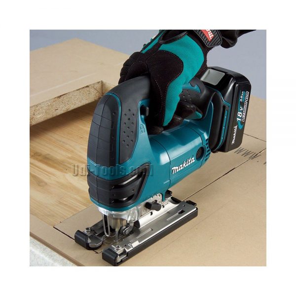 מסור אנכי נטען דגם Makita BJV180RFE
