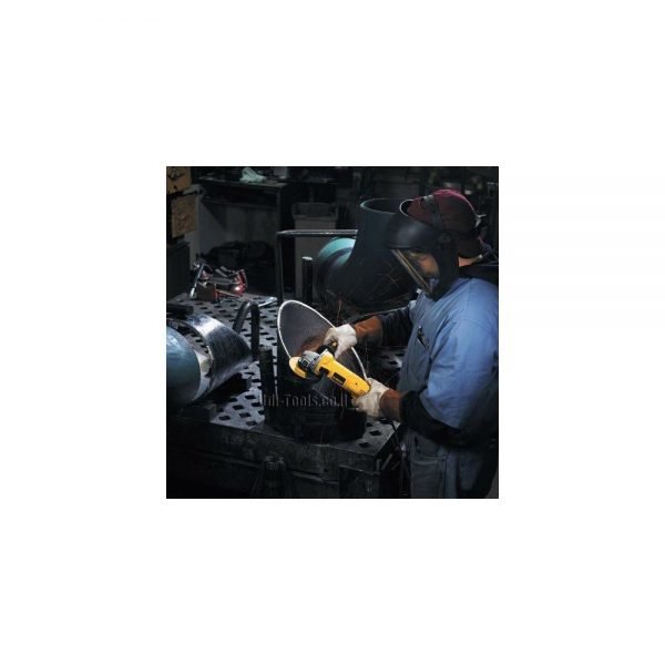 משחזת זווית - D28136 DeWalt