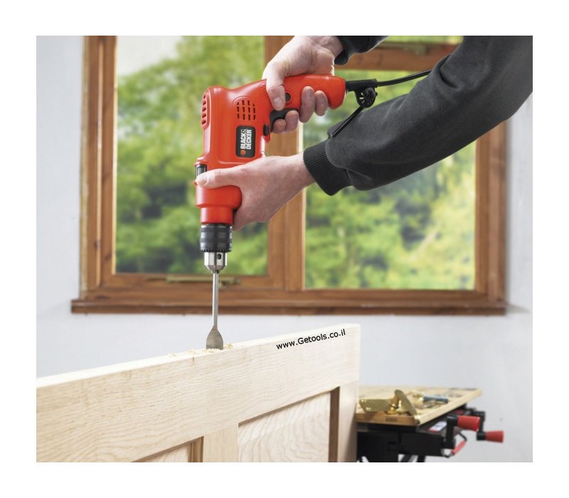 מקדחת Black&Decker עם פוטר רגיל מקדחת Black&Decker עם פוטר רגיל