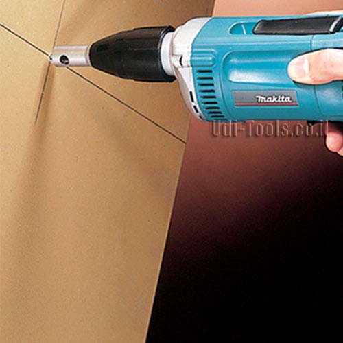 Makita 6822