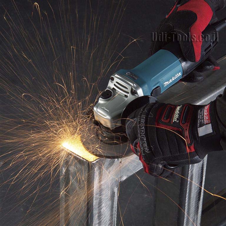  Makita GA4530