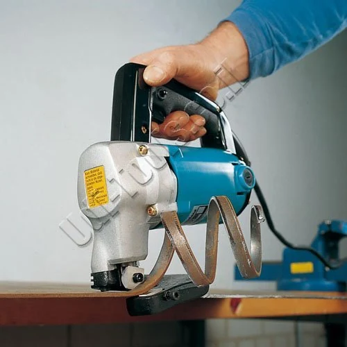 Makita JS3200