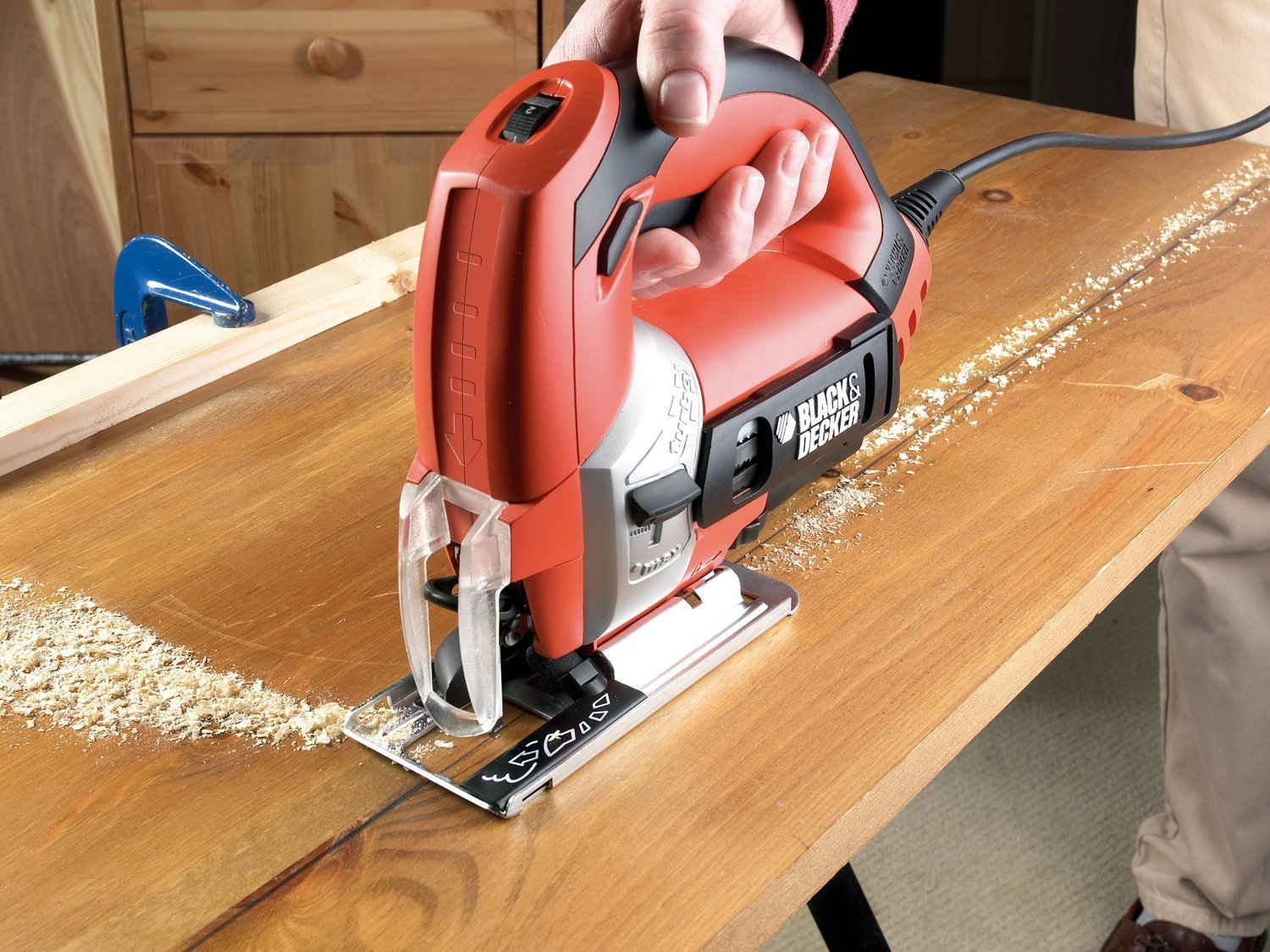 מסור אנכי - KS999E Black & Decker 